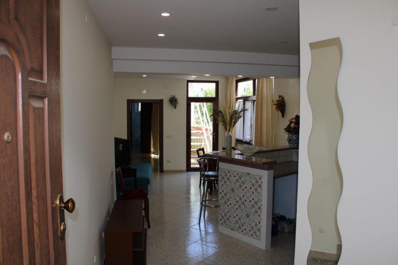 Casa Angelina Villa Termini Екстериор снимка