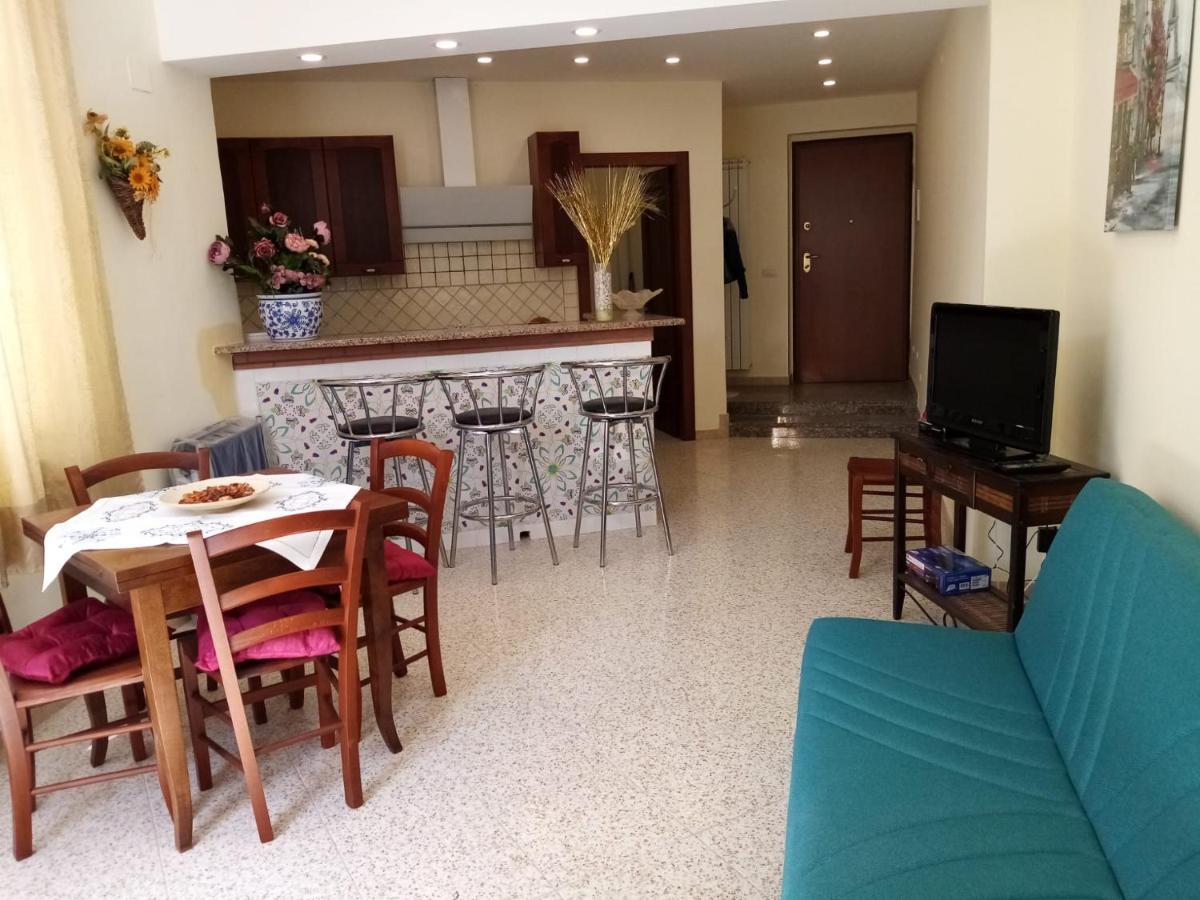 Casa Angelina Villa Termini Екстериор снимка